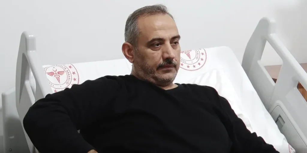 Masso renale di 7,5 kg porta a perdita di 12 kg dopo intervento chirurgico