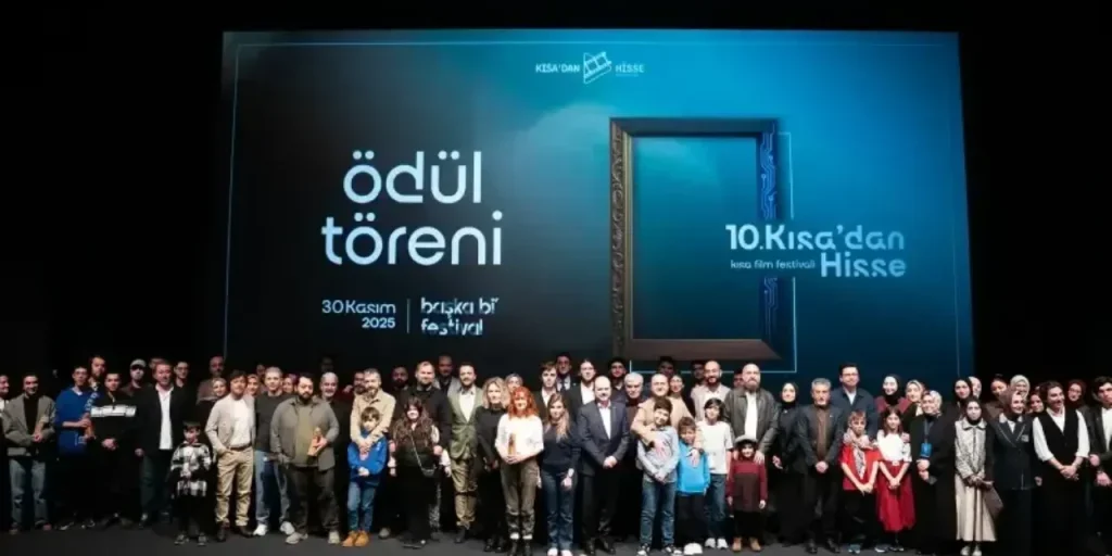 Premiazione del Festival Hisse Kısa Film al cinema Atlas 1948