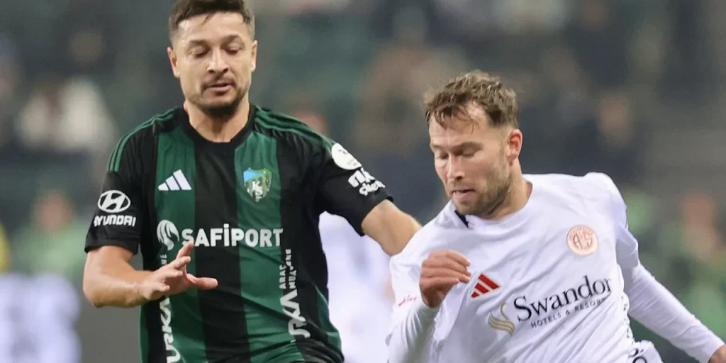 Kocaelispor vince 2‑1 su Antalyaspor, prosegue serie di sei partite senza sconfitte
