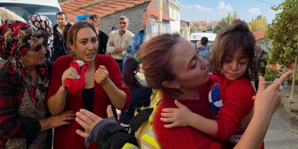 Kütahya'da yürekler ağza geldi! Anne iki çocuğunun hayatını böyle kurtardı