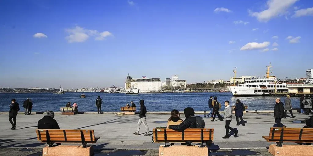 Previsioni meteo: temperature più alte del previsto e piogge torrenziali in alcune province dell'ovest