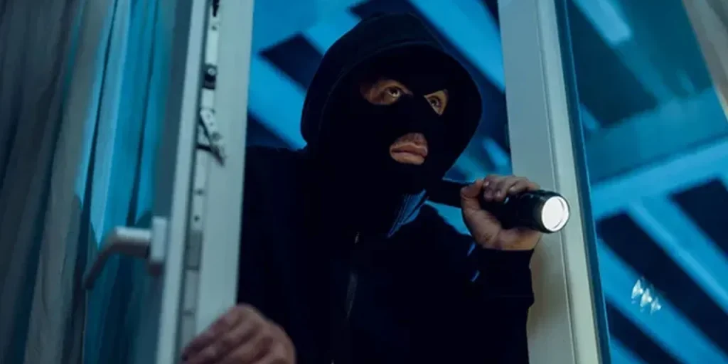 Furto di negozio di lusso a Roma il 19 ottobre, poco dopo il rapimento del Louvre