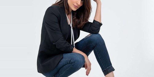 L'arte come messaggio umano: Ilham Ali e il suo impatto sulla scena artistica