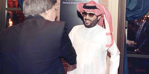 Il Calore Umano Ritorna nella Drammatica Siriana: Un Incontro Storico per la Cultura e la Comprensione