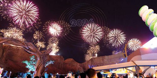 Al‑Qudayya accoglie il 2026 con spettacoli di luci e fuochi d’artificio