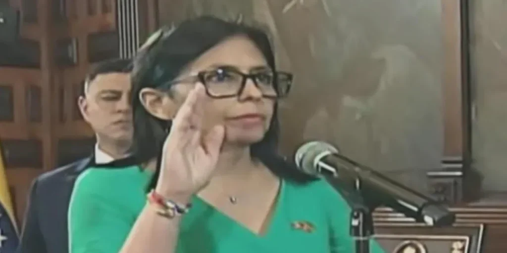 Delcy Rodríguez assume la presidenza interinale del Venezuela dopo la cattura di Maduro