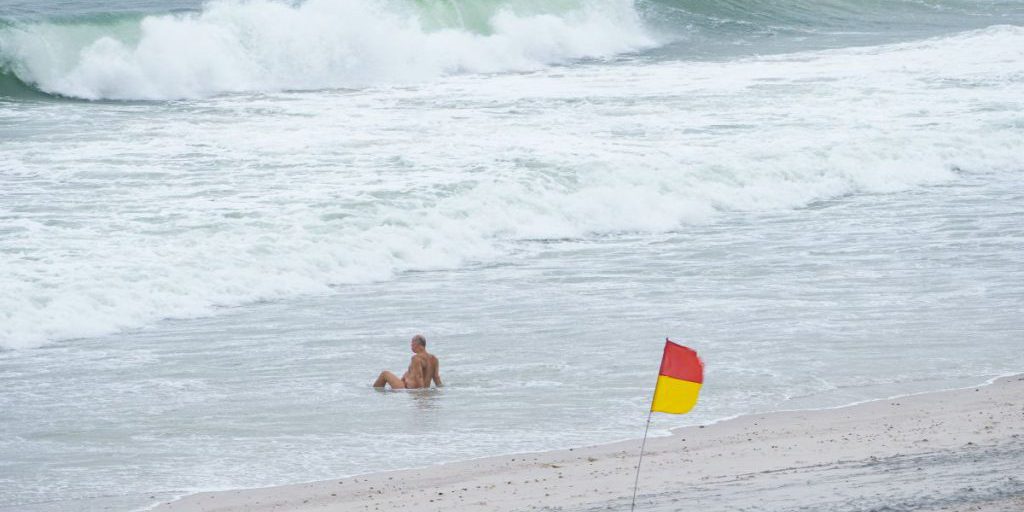 Tempesta a Mallorca: onde di 12 metri previste, consigli per i turisti