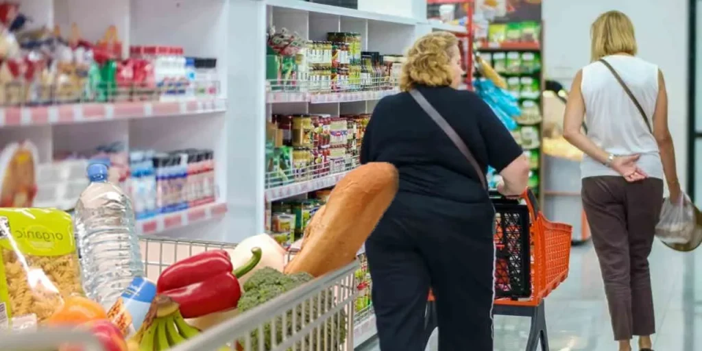 Federazione turcha respinge chiusura obbligatoria dei supermercati domenica