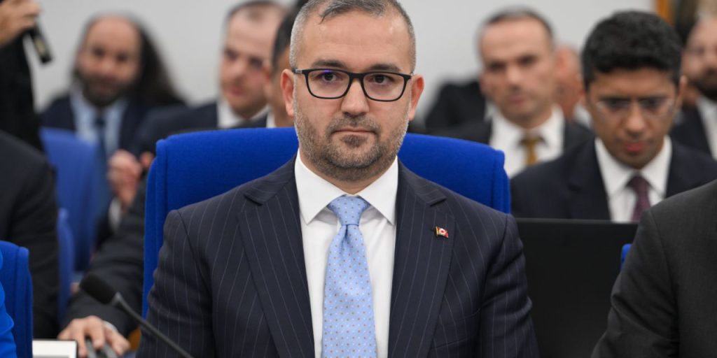 MB Başkanı Fatih Karahan'dan enflasyon mesajı: Fiyat istikrarı sağlanana kadar sıkı duruş sürecek