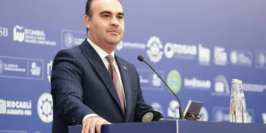 Turquia: il ministro dell'Industria annuncia la creazione di mega zone industriali per il Piano Maestro.