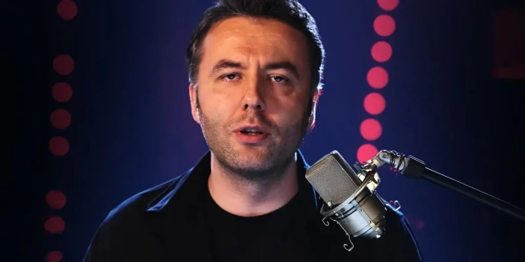 Mehmet Akif Ersoy chiede la pietà effettiva in procedimento di 3,5 ore a Istanbul