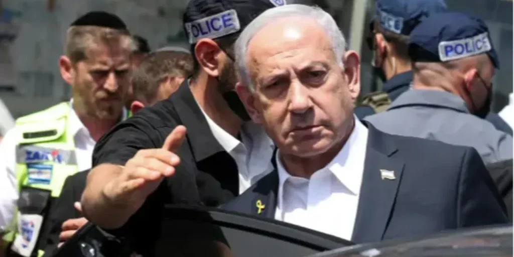 Arrestato Tzachi Braverman, segretario speciale di Netanyahu, per sospetto di ostacolare indagine su fuga di dati militari.