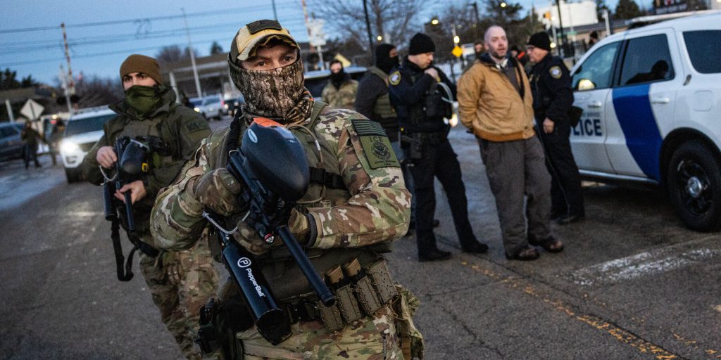 Feedback degli elettori indecisi: critiche ai Democratici su ICE, costi in aumento e immagine del partito