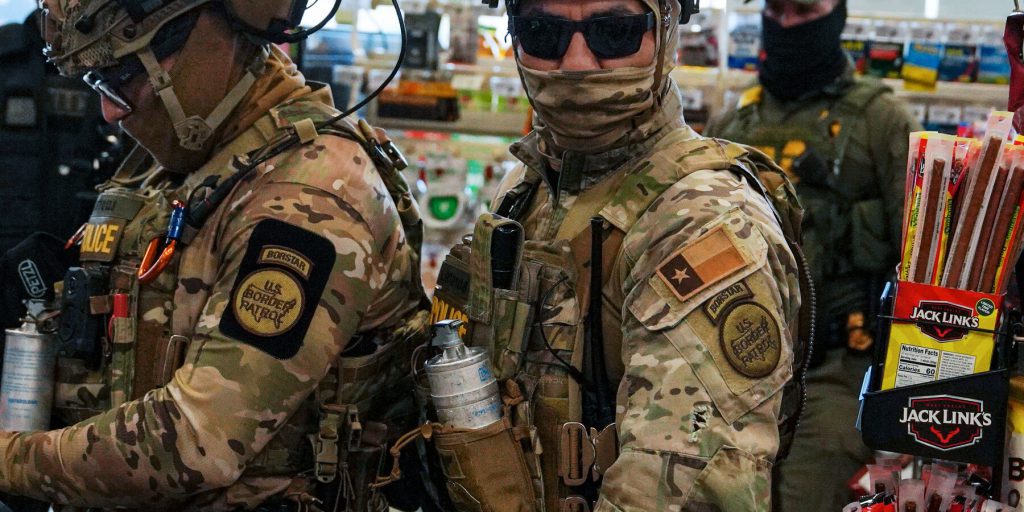 Operazioni di polizia a Charlotte: un nuovo test per la politica migratoria di Trump