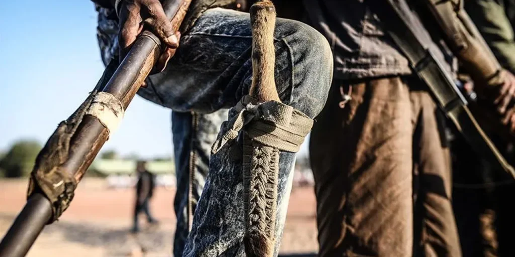 Attacco armato su autobus in Nigeria: 18 persone rapite