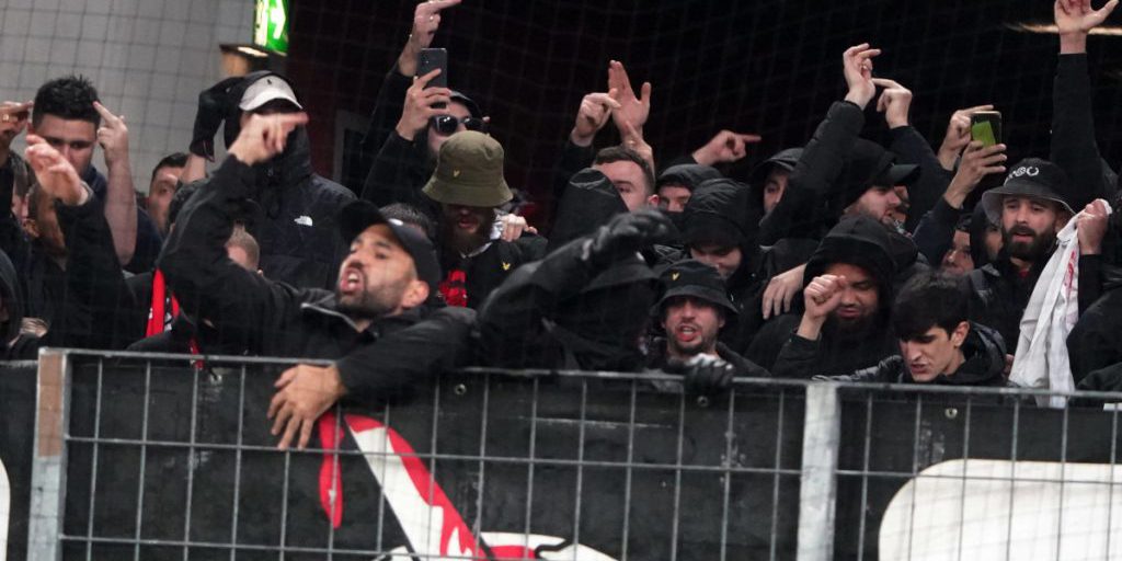 Eskalazione di tifosi a Nizza: ricordi di un episodio difficile per il Schalke 04