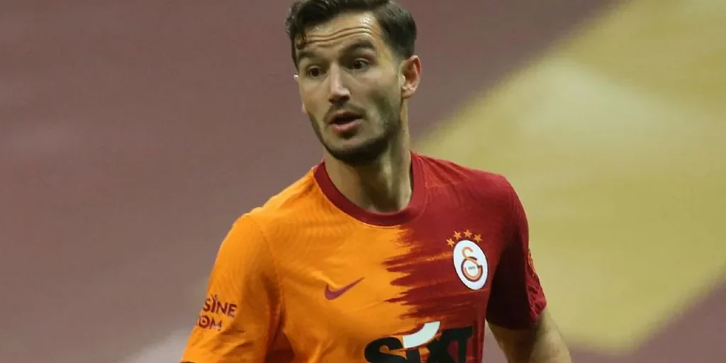 Oğulcan Çağlayan passa da Arca Çorum FK al Vanspor FK