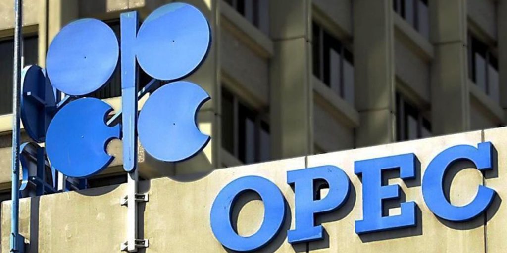 Aumento della Produzione di Petrolio dell'OPEC: Implicazioni per il Mercato Energetico Globale