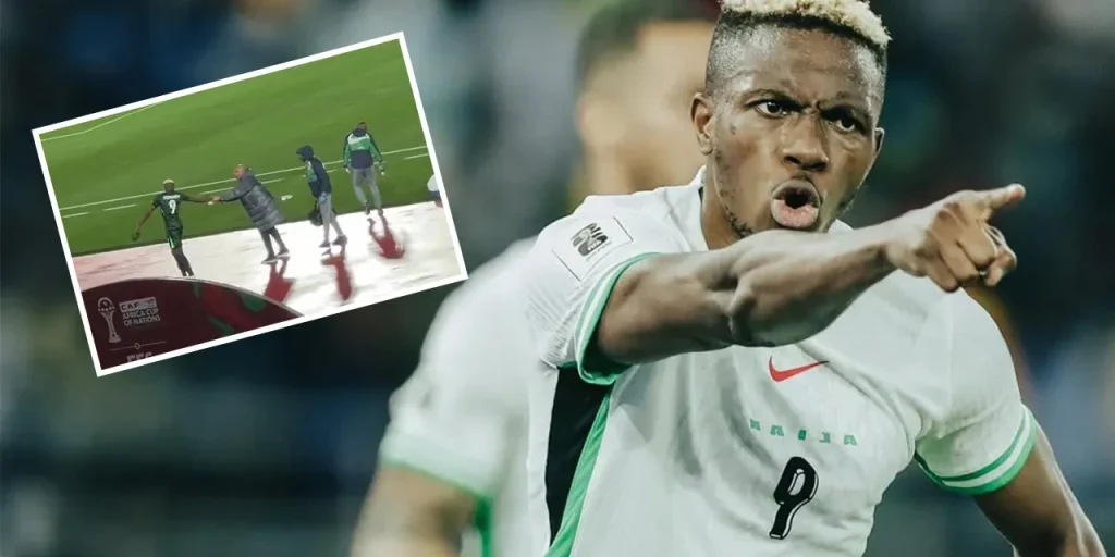 Osimhen non celebra gol e reagisce al tecnico nella vittoria della Nigeria sulla Tanzania