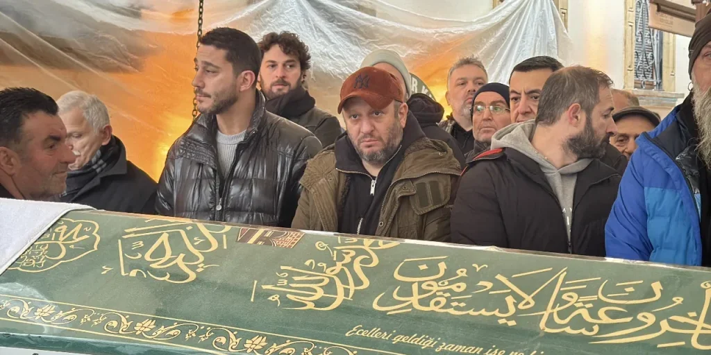 Il padre di Serkan Keskin, Vehbi Keskin, muore a 85 anni: funerale a İzmit