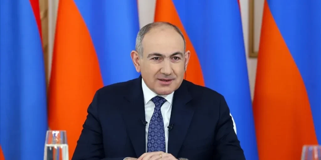 Paşinyan: è tempo di azioni concrete nelle relazioni con la Turchia