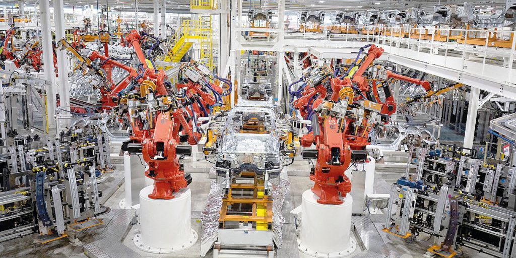 Il Canada contro Gm e Stellantis: «Violati gli obblighi legali»