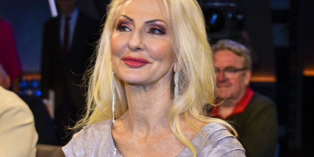 Désirée Nick, star di "Promi Big Brother", affronta il dolore per la perdita della madre