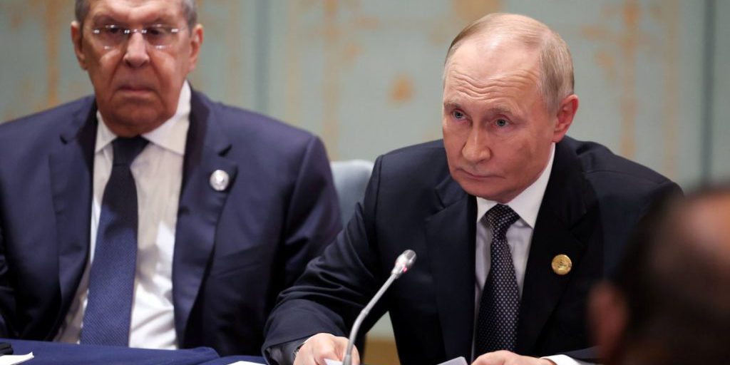 La posizione di Sergei Lavrov a rischio: le possibili conseguenze per la politica estera russa