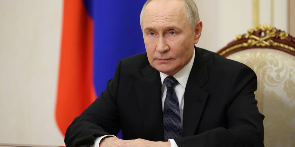 La strategia di Putin per un inverno difficile in Ucraina: crisi energetica e risposta internazionale