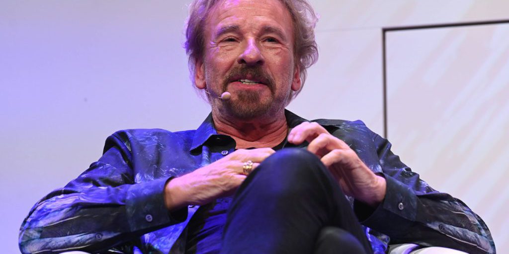 Il debutto televisivo di Thomas Gottschalk in Quiz-Champion: un momento di difficoltà in diretta