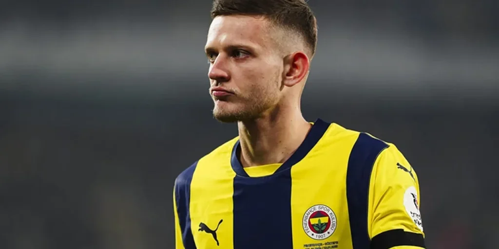 Habib Beye di Rennes risponde alle voci sul possibile trasferimento di Szymanski