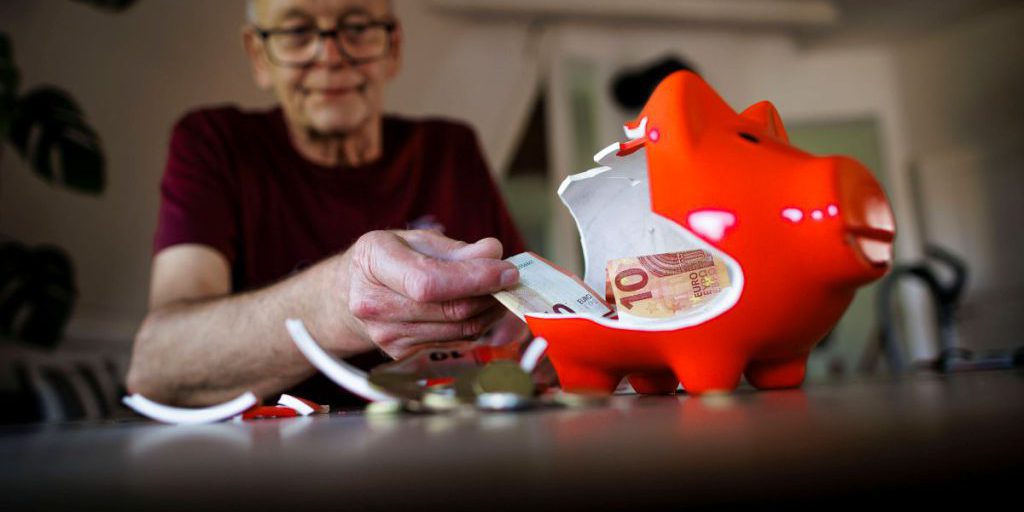 Anziano vince causa per errore di calcolo pensione e riceve importo maggiore