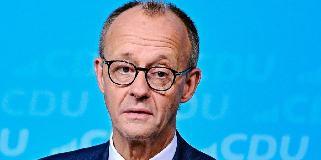 Piano di Merz per le Pensioni 2026: Reddito Aggiuntivo Esente da Tasse per i Pensionati, ma con Criticità e Possibili Disparità