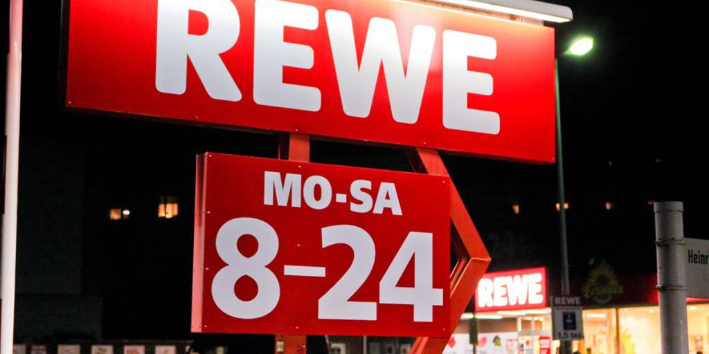 Orari di apertura di Rewe a NRW per Capodanno: chiusura anticipata e eccezioni