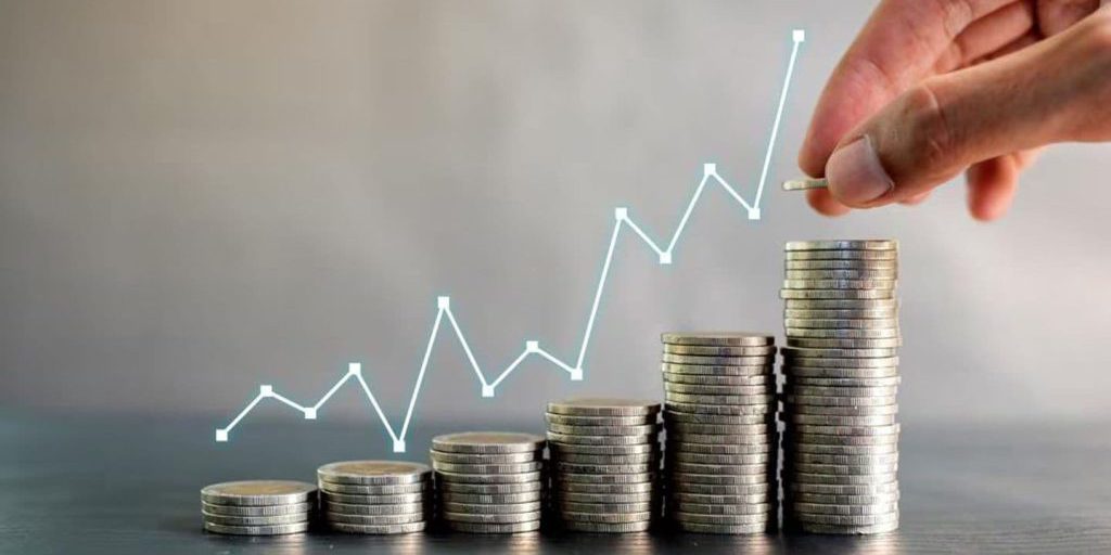 "Biella e Crotone: due realtà economiche a confronto"