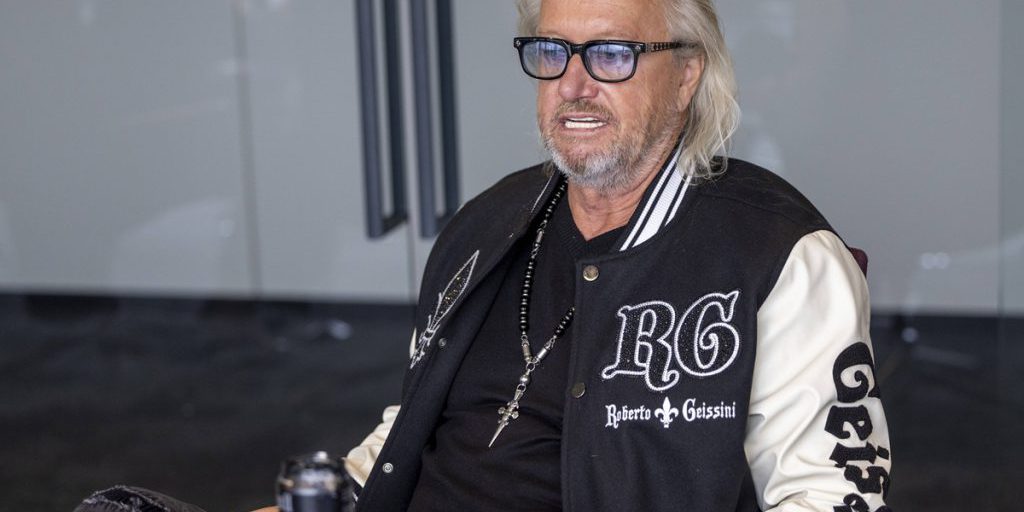 Robert Geiss pubblica video sull’attacco degli Stati Uniti al Venezuela