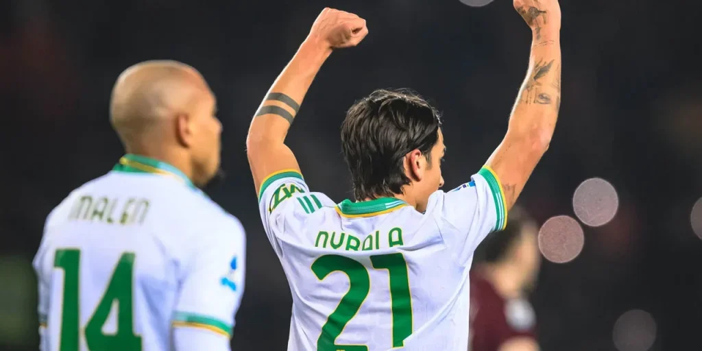 Divieto di viaggio per tifosi di Roma e Fiorentina in trasferta