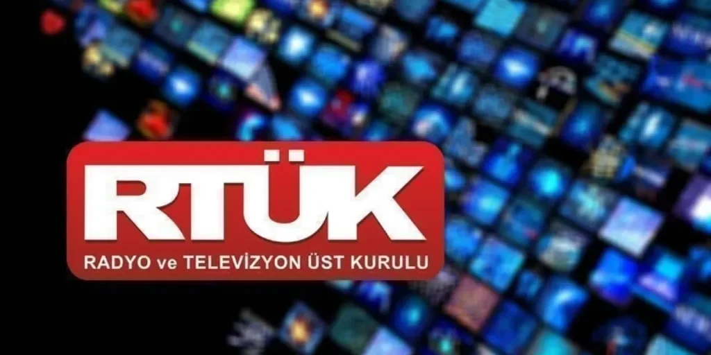 RTÜK impone sanzioni a tre canali TV e due stazioni radio per violazioni delle norme di trasmissione