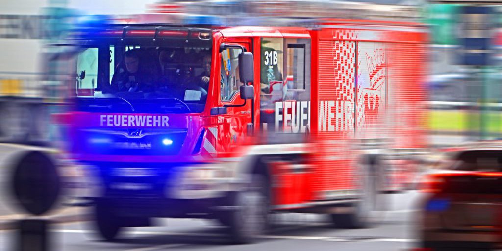 Incendio devastante a Duisburg: una vita persa e una comunità in lutto