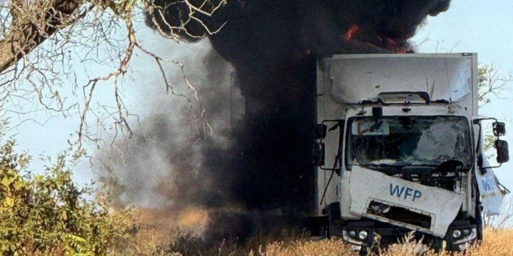 Rusya, Ukrayna’da BM yardım konvoyunu vurdu