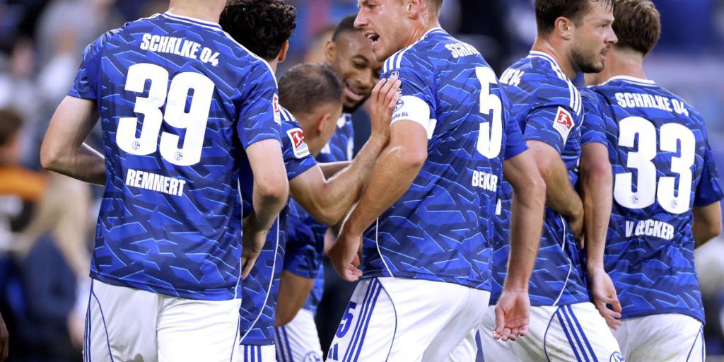 Muslic verkündet es selbst: Langersehnte S04-Rückkehr steht kurz bevor