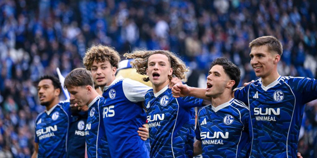 Schalke 04: giovane giocatore in crisi, club deve affrontare decisioni difficili