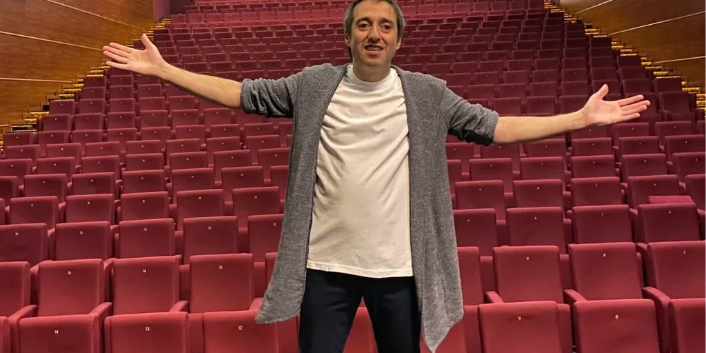 Aumenti fino al 600% dei canoni di affitto delle sale teatrali in alcune amministrazioni comunali