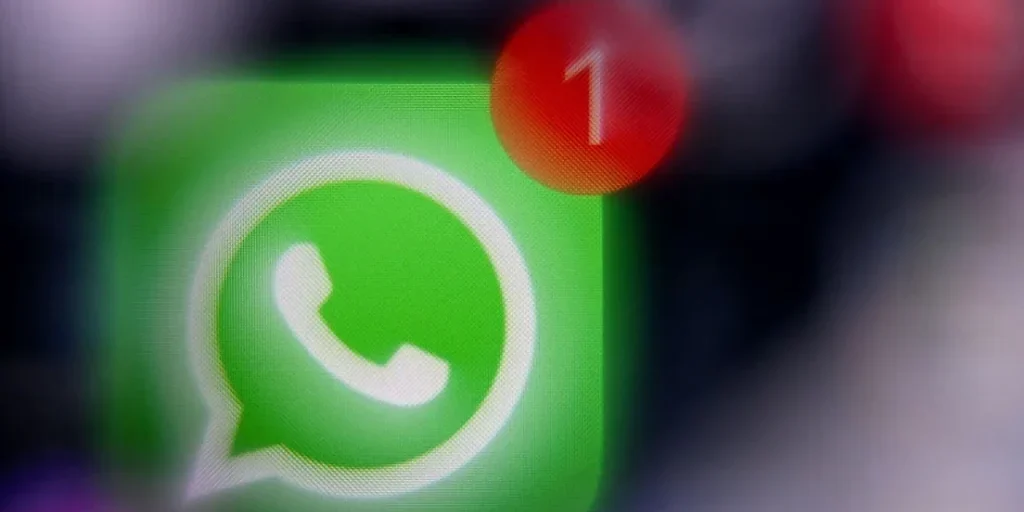 GhostPairing: truffa che permette di controllare telefoni e account WhatsApp con un solo messaggio