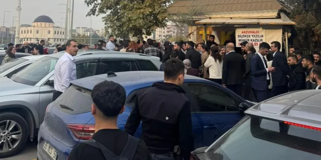 Esplosione nella sezione di custodia del tribunale di Şanlıurfa: quattro feriti