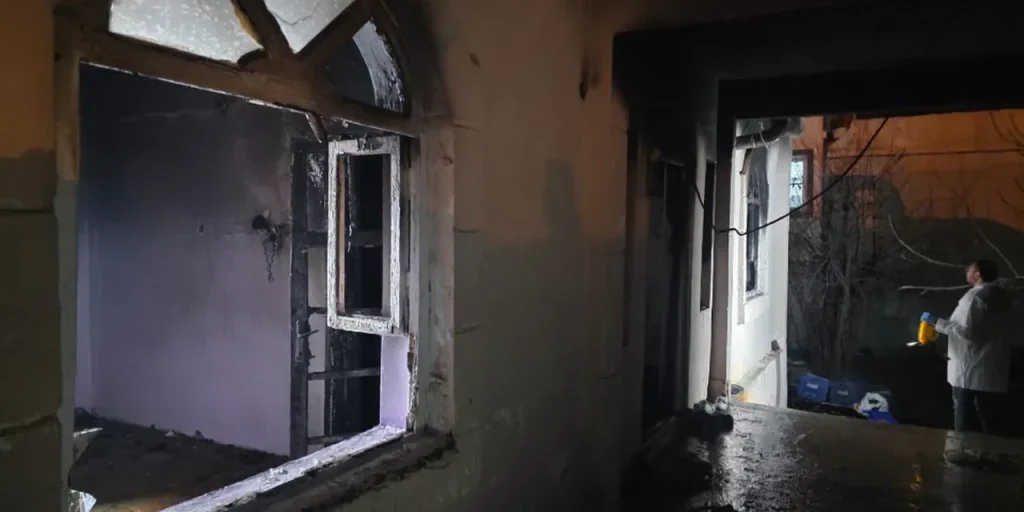 Incendio in casa di Bozova: 3 morti, 4 feriti a causa di esplosione di serbatoio di gas