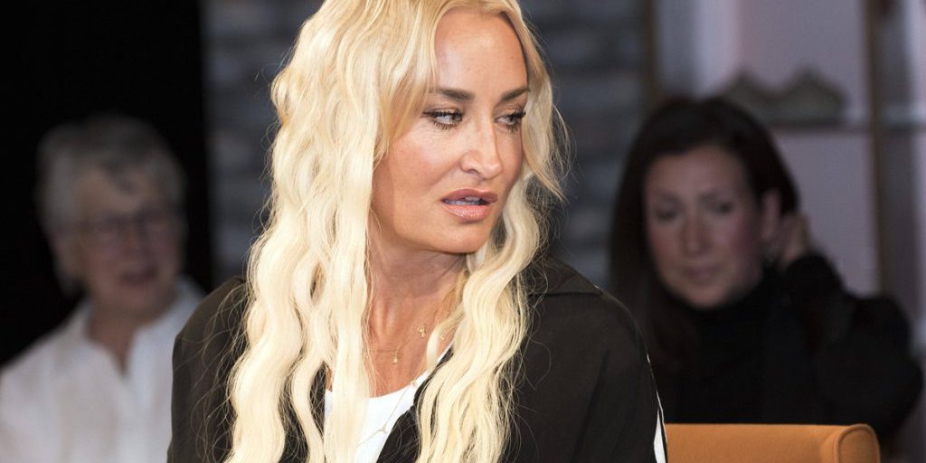 Sarah Connor colpita dal blackout a Berlino: la cantante avverte la gravità della situazione