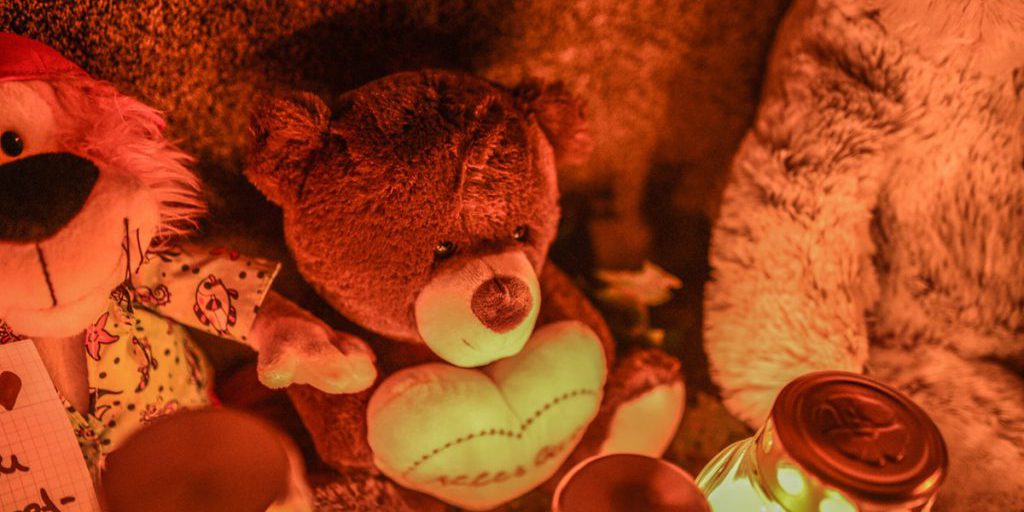 Bambina di 5 anni uccisa nel Sauerland: polizia cerca indizi per caso “Accento XY”