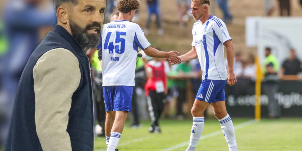 Lo Schalke Si Prepara per la Partita Contro il Bielefeld: Miron Muslic Ha un Piano Segreto?