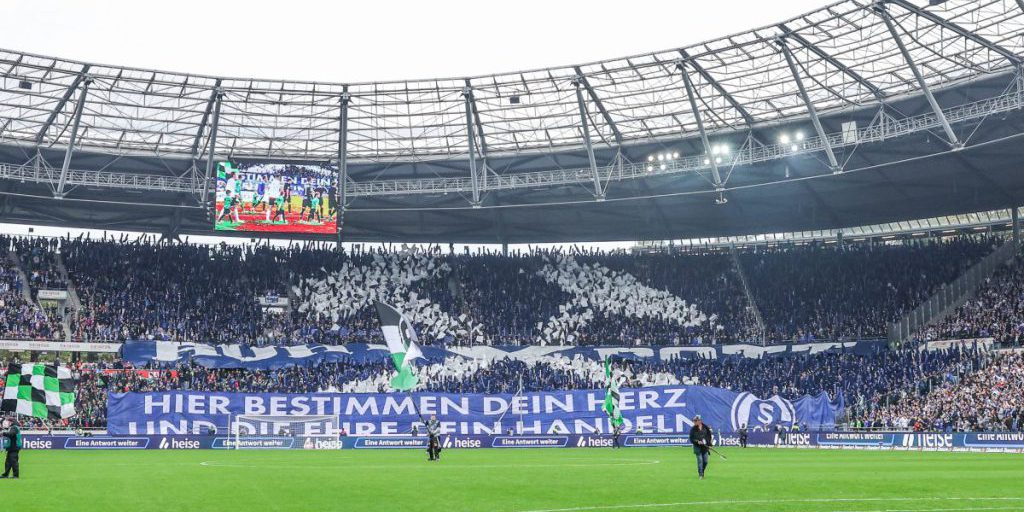 Konkurrent verkündet Mega-News! Schalke-Fans haben es wieder geschafft